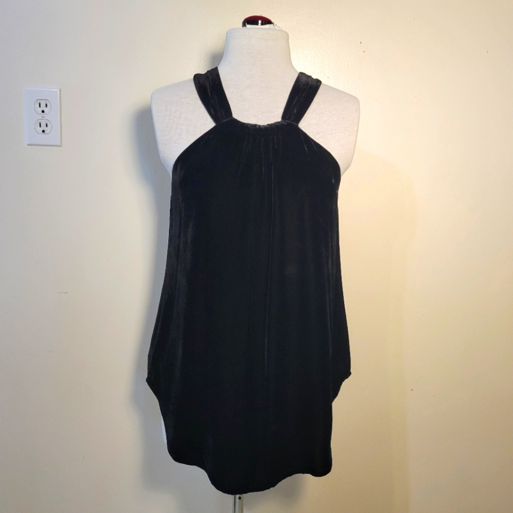 Sundance (Women's 4) Bella Elegance Black Velvet Top